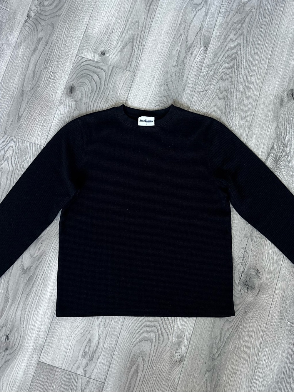 Lucid Blanks Black Waffle Crewneck Sweater - Women’s size Large